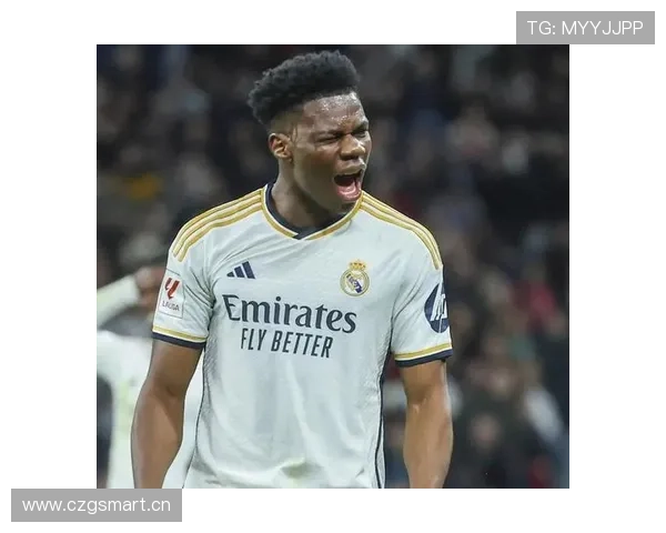 楚阿梅尼多位置能力展现全面性,中场适应性持续提升稳健提升 楚阿梅尼多位置能力展现全面性,中场适应性持续提升稳健提升