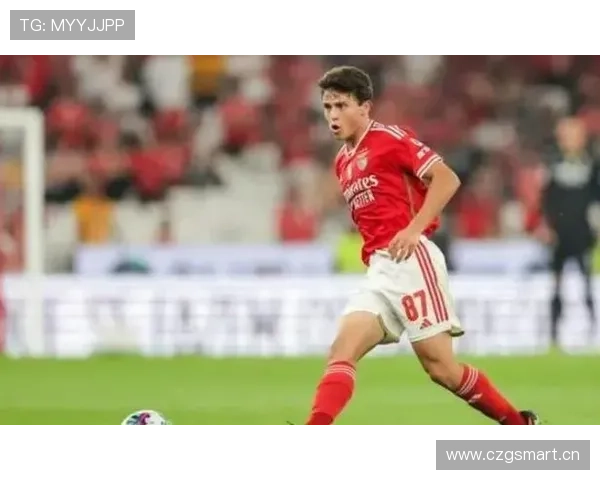 内维斯早期欧冠最年轻队长纪录解析